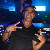 HANUAAAAAAE4BFFAAAdoeEWgAAAAASUVORK5CYII=