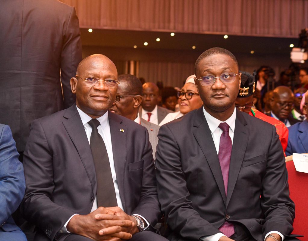 4AAAMgAQMAAACgZivRAAAAA1BMVEUAAACnej3aAAAAAXRSTlMAQObYZgAAAHpJREFUGBntwQEBAAAAgqD+r3ZIwAAAAAAAAAAAAAAAAAAAAAAAAAAAAAAAAAAAAAAAAAAAAAAAAAAAAAAAAAAAAAAAAAAAAAAAAAAAAAAAAAAAAAAAAAAAAAAAAAAAAAAAAAAAAAAAAAAAAAAAAAAAAAAAAAAAAIB7AZMvAAGXXE3HAAAAAElFTkSuQmCC