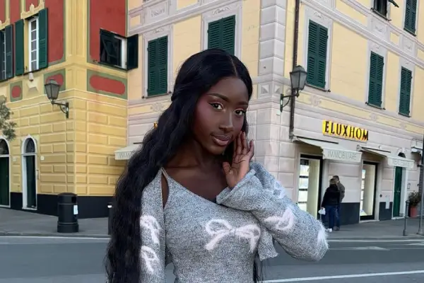 Linfluenceuse Francaise Nakya.Mami 