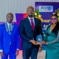 HANUAAAAAAE4BFFAAAdoeEWgAAAAASUVORK5CYII=