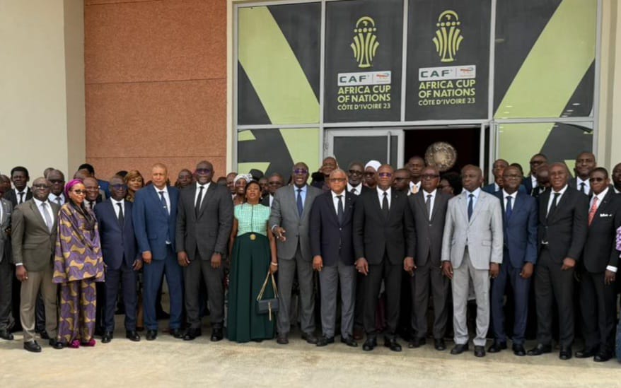 HBIAAAAASUVORK5CYII=