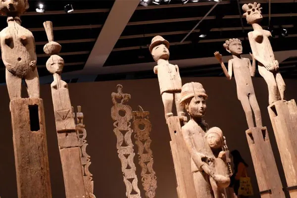Artefacts