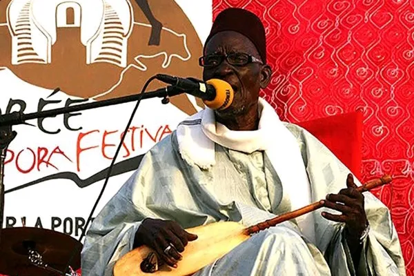 Samba Diabaré Samb Tarra E1569163644738 730x410 Crop