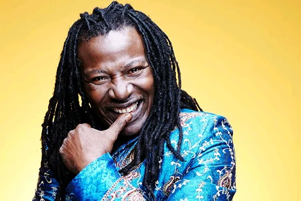 Artistes Intro Couverture ALPHA BLONDY Crop