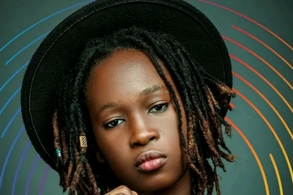 Celinebanza Crop