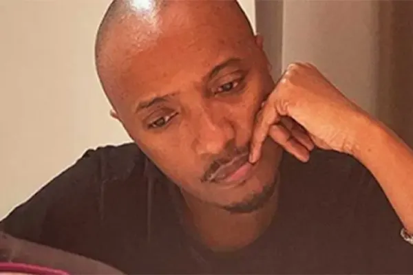 Le chanteur Soprano pleure le décès de son père » Magazine 100%Culture