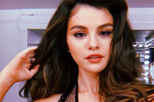 Selena Gomez Bat Un Nouveau Record D’abonnés Sur Facebook