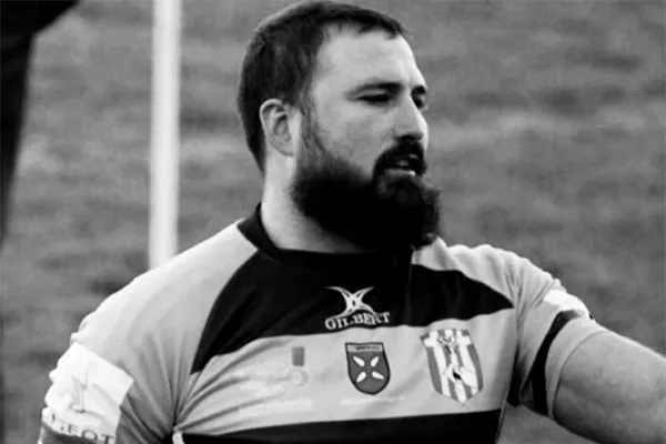 D&eacute;c&egrave;s Du Rugbyman Peter Janicaut