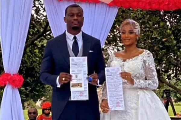 Coco Emilia Et Son &eacute;poux 1