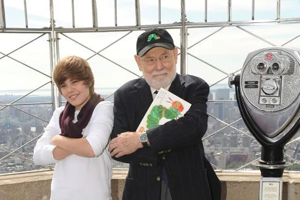Eric Carle Mort 1