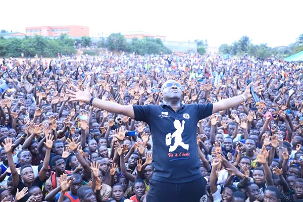 Wara Tour Cloture 55