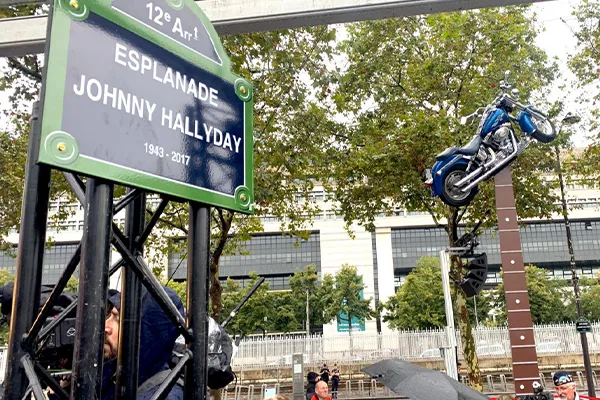 Statue Johnny Halliday 1